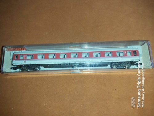 Eisenbahn spur - eisenbahn, n