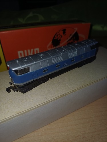 Modelleisenbahn spur - spur, n